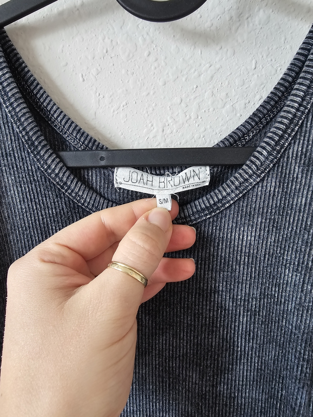 Joah Brown Distressed Gray Ribbed Muscle Tee - Picture 5 of 6